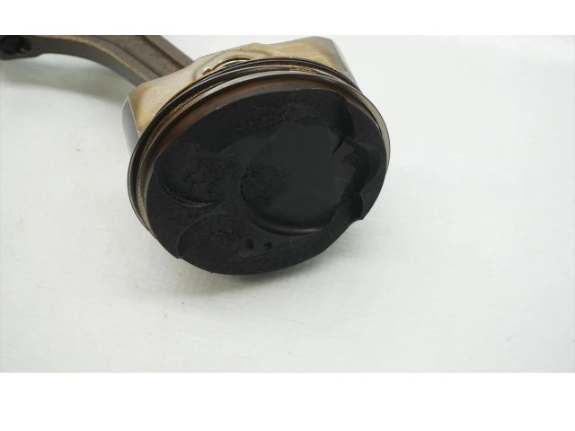 Поршень с шатуном 1UR-FSE Lexus LS 460 - 600H