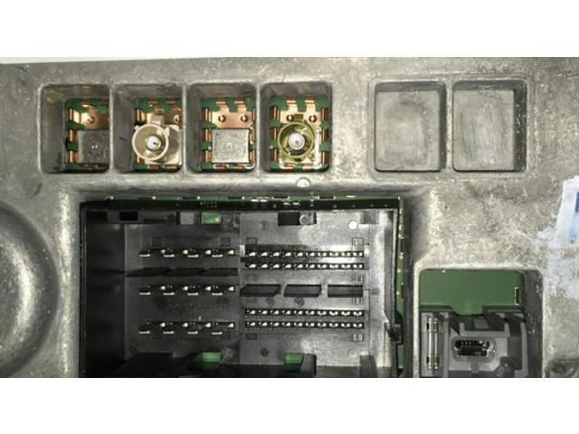 Дисплей    P68223456AF, BGM9611005   Chrysler Pacifica