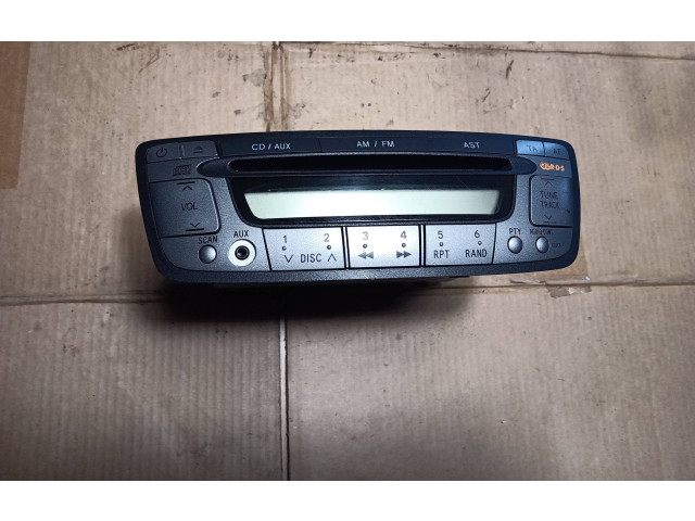 Поршень Радио/ проигрыватель CD/DVD / навигация CFA 861200H010, W53811  Peugeot 107  