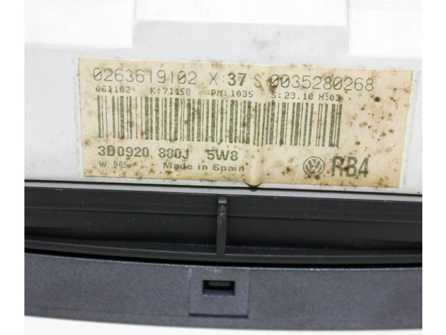 Панель приборов 3D0920880J Volkswagen Phaeton