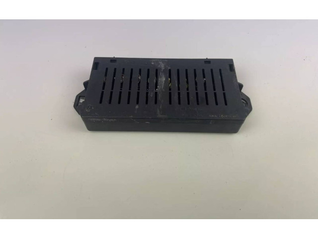 Блок предохранителей 9162323, 9441776 Volvo XC90