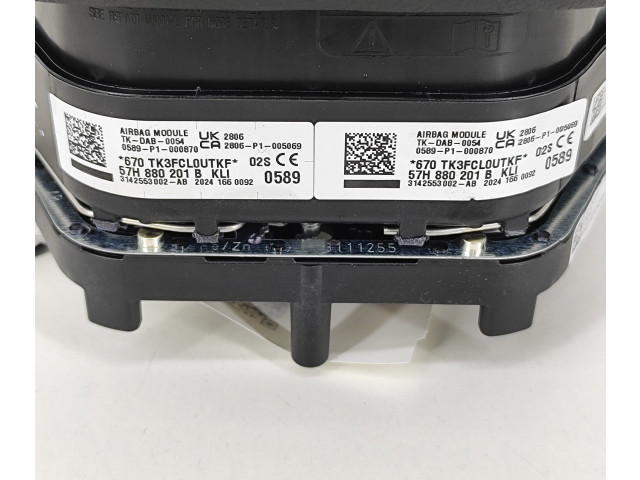 Подушка безопасности водителя 57H880201B   Skoda Kodiaq II