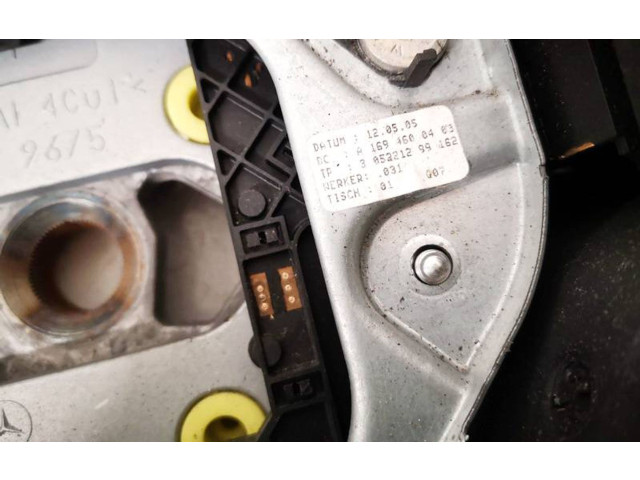 Руль Mercedes-Benz A W169 2004 - 2012 года a1694600403