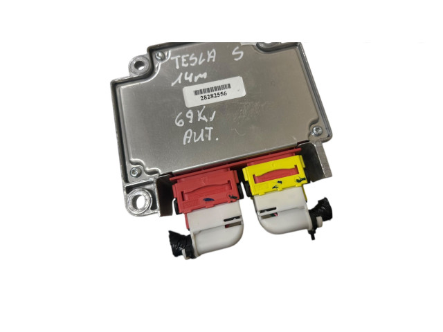 Блок подушек безопасности 101878100B, 28428227 Tesla Model S