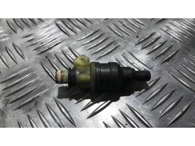 Форсунка n210h Mitsubishi Sigma для бензинового двигателя 3