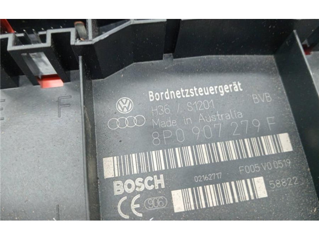 Блок предохранителей  8P0907279F, 0090012   Audi A3 S3 8P    