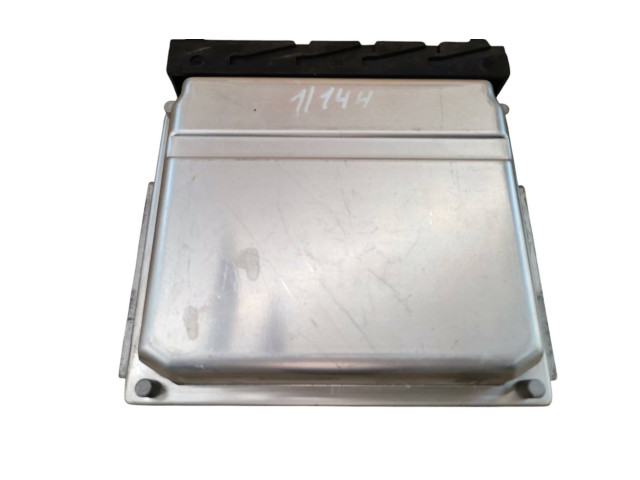 Блок управления двигателя 30637733A, 03281   Volvo XC90