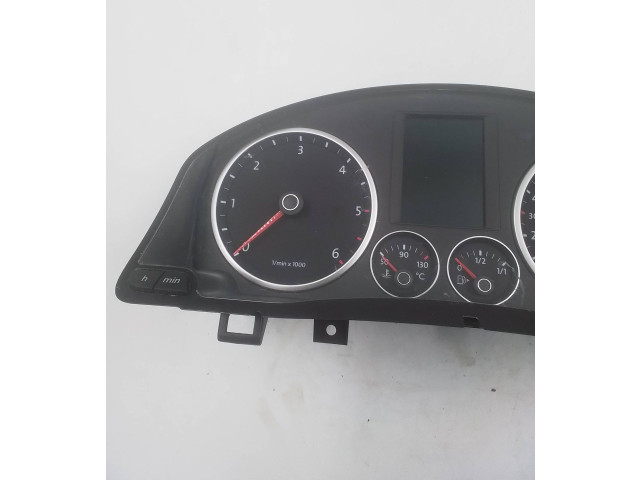 Přístrojová deska Volkswagen Tiguan 2009 5N0920870D, 5N0920870D