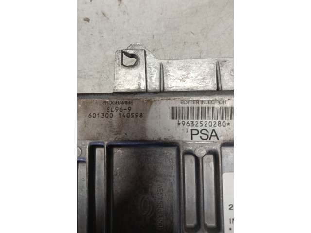 Блок управления двигателя 601300140598 Peugeot 306