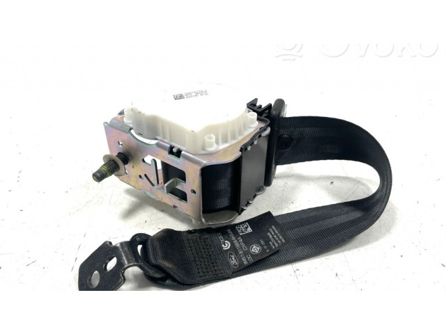 Задний ремень безопасности