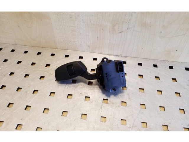 Ручка стеклоочистителей