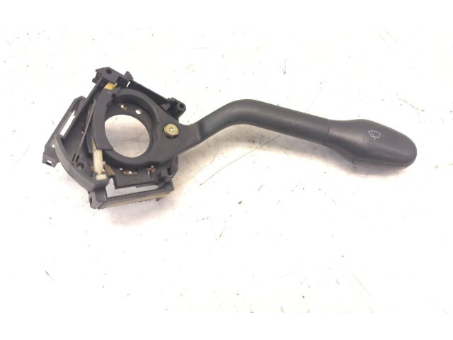 Ручка стеклоочистителей Volkswagen Golf III