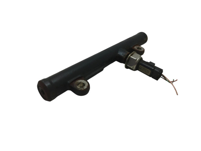 Топливная рампа 9681649580   Peugeot Expert   для двигателя RHK