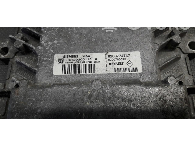 Блок управления двигателем Блок управления S120200113 Renault Twingo II
