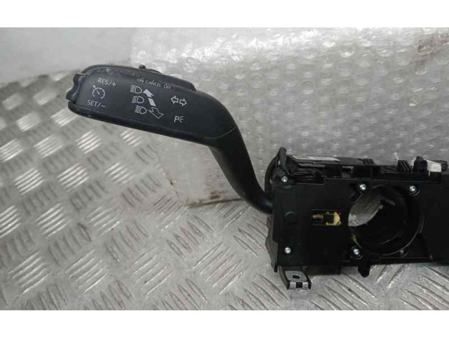 Ручка стеклоочистителей 6R0953521G   Seat Ibiza I (021A)