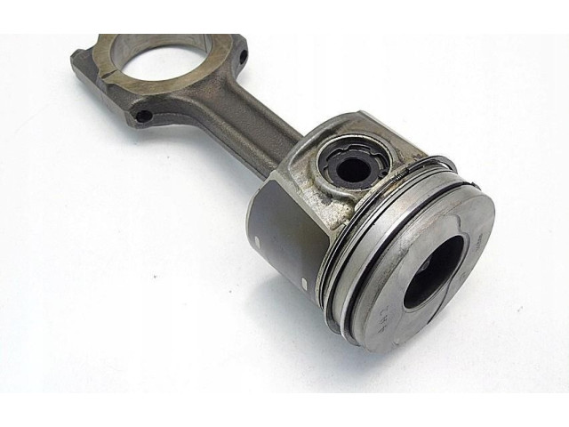  Поршень с шатуном  B774  Fiat Bravo  