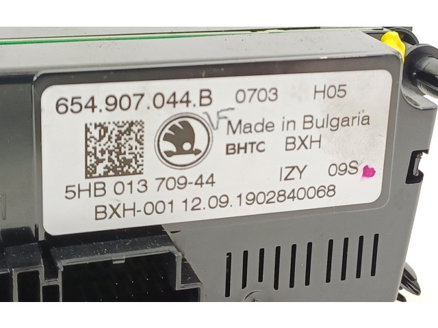 Блок управления климат-контролем 654907044B Skoda Scala
