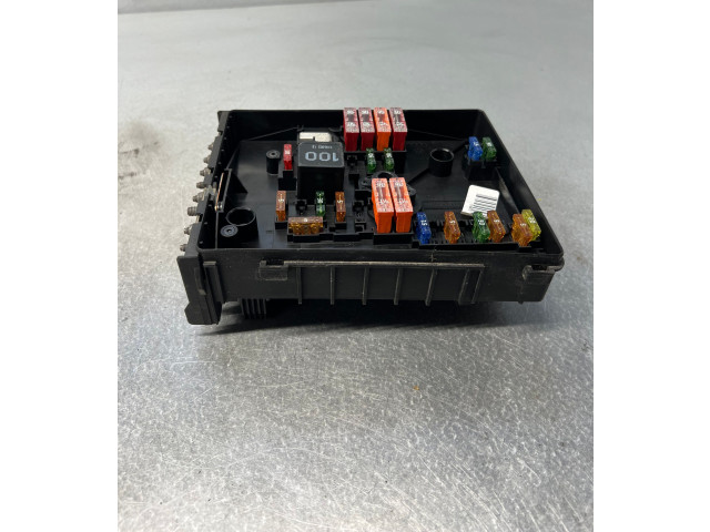 Блок предохранителей 1K0937125, 1K0937125   Audi A3 S3 8L    