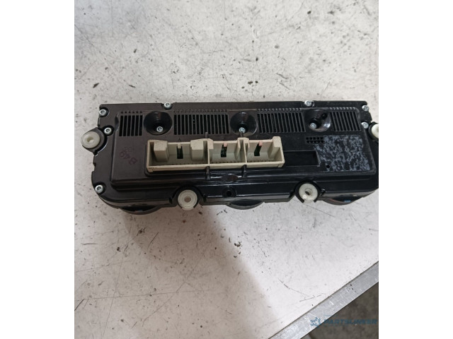 Блок управления климат-контролем    Skoda Octavia Mk2 (1Z)