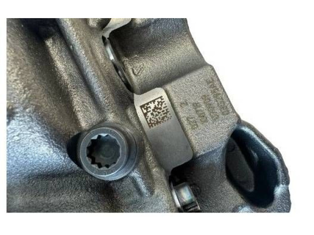 Масляный насос  BMP 03G115105H, 03G103537B  Volkswagen PASSAT B6 