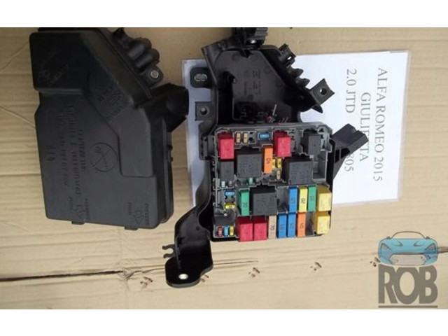 Pojistková skříňka 50532513 Alfa Romeo Giulietta 2015