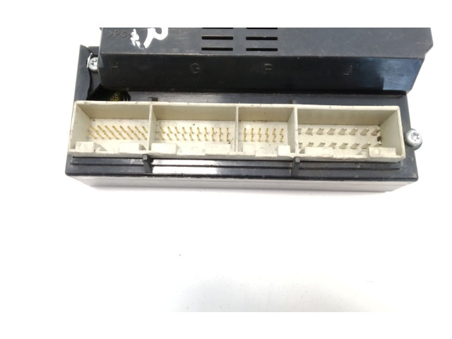 Замок багажника 3D0907040D, 5HB00830201 Volkswagen Phaeton 2002 - 2016 года