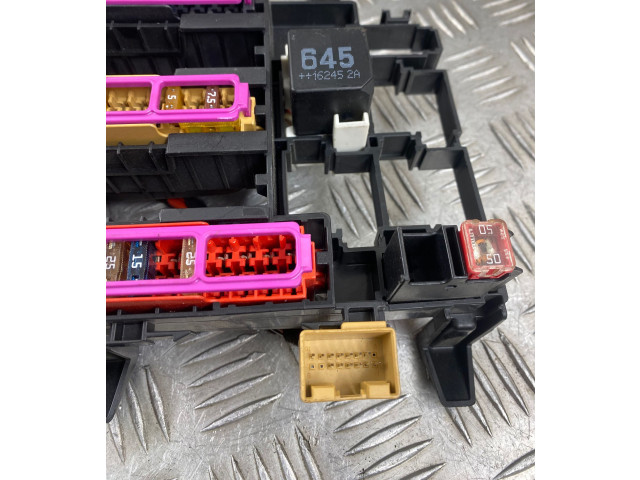 Блок предохранителей 80A971845 Audi Q5 SQ5