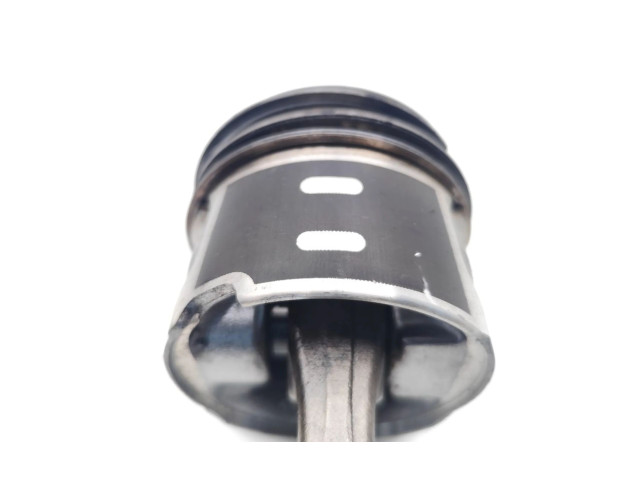 Поршень с шатуном BHY(DV6FD) BHY, DV6FD Peugeot Partner