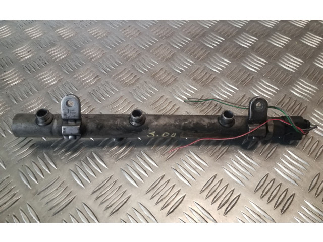 Топливная рампа A64207006, A0041536728   Jeep Grand Cherokee (WK)  