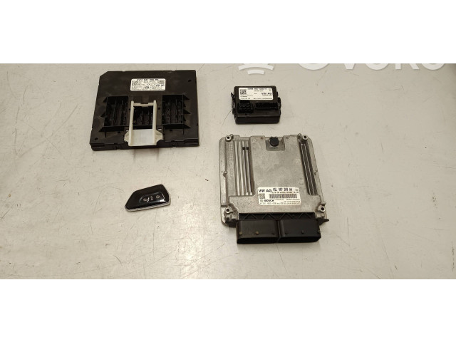 Комплект блоков управления 05l907309aa, 5wb907530h Skoda Octavia Mk4