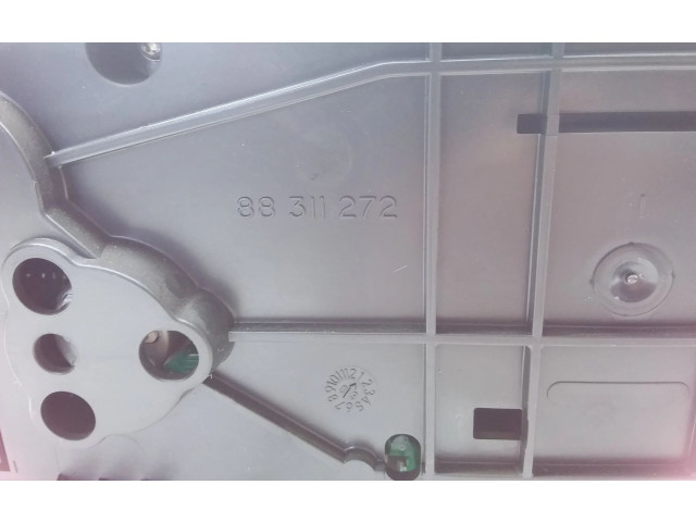 Панель приборов YAC003820, 88311272   Rover 75       