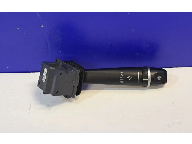 Ручка стеклоочистителей 30798527   Volvo S60