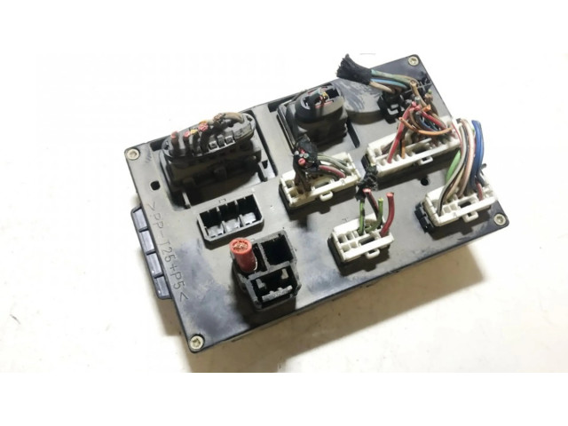 Блок предохранителей Alfa Romeo 166