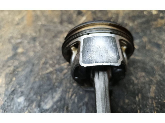  Поршень с шатуном CJX   Audi A3 S3 8V  