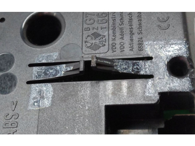 Панель приборов 8L0919860   Audi A3 S3 8L       