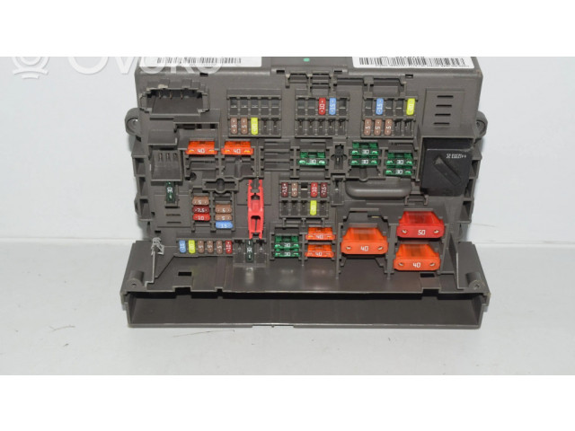 Pojistková skříňka 9119446 BMW 3 E92 E93 2010