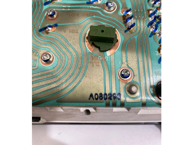 Панель приборов 3045050599, A080293   Mazda 626       