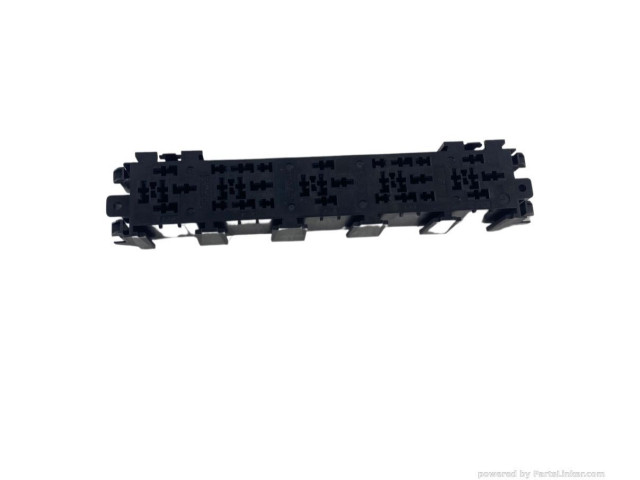 Pojistková skříňka 7703297572 Renault Kangoo 1997