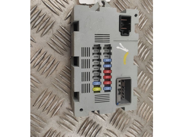 Pojistková skříňka 73707520, 73707520 Jaguar F-Pace 2016