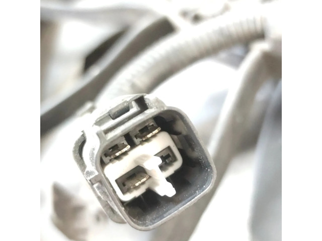 Вентилятор радиатора 253801DXXX, F00S3A2395 KIA Carens II 2.0