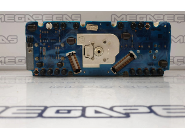 Přístrojová deska Volvo 440