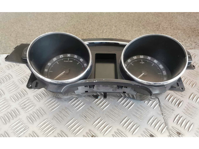 Панель приборов 3T2920940D   Skoda Superb B6 (3T)       