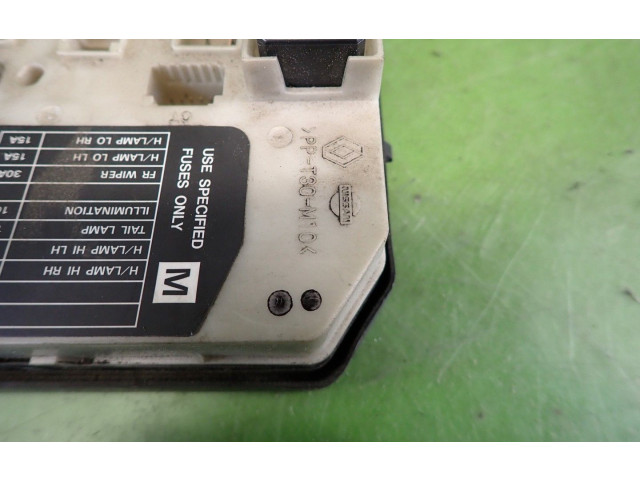 Блок предохранителей     Nissan X-Trail T31    