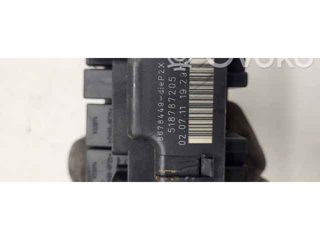 Блок предохранителей 8678449, 02071119291 Volvo S60