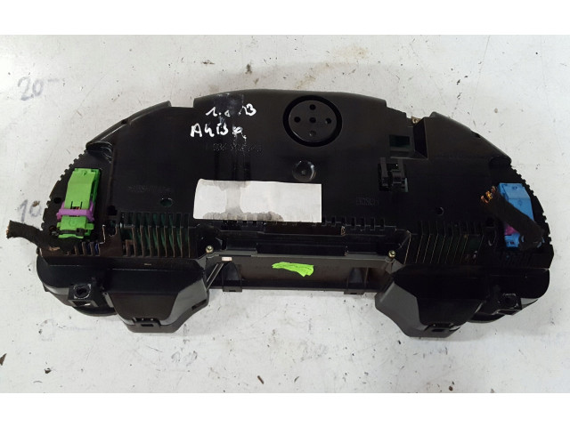 Přístrojová deska  Audi A4 S4 B6 8E 8H 2018   