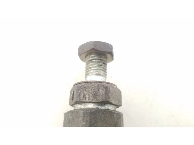 Vstřikovač Nissan Primera pro naftový motor 2.0 CD20T