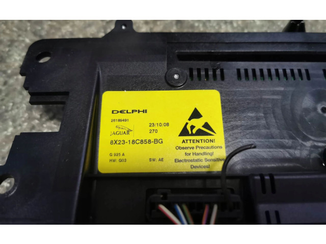 Блок управления климат-контролем 8X2318C858BG Jaguar XF X250