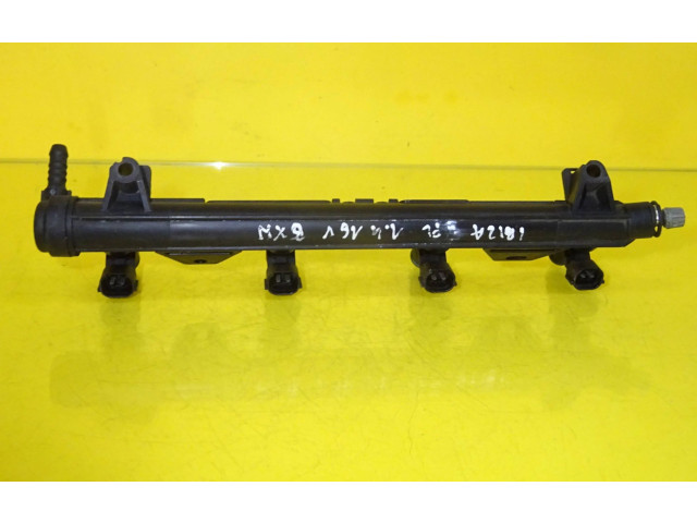 Топливная рампа 036906031AG, 036133320 Skoda Fabia Mk2 (5J)