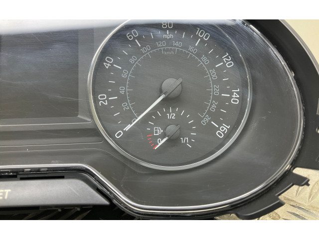 Панель приборов 5E0920971D Skoda Octavia Mk3 (5E)