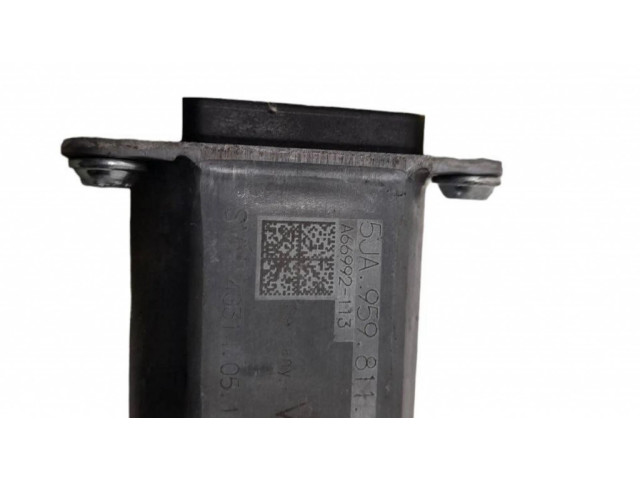 Передний двигатель механизма для подъема окон